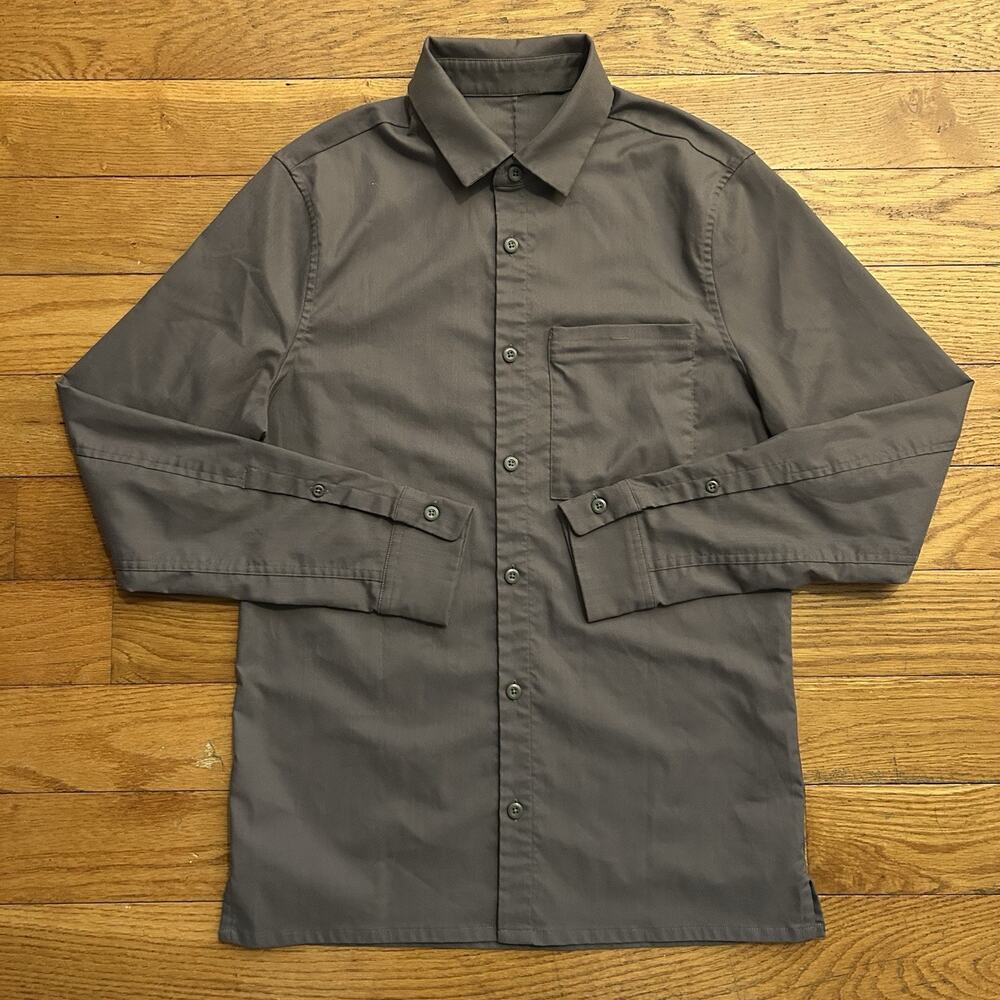 Lululemon Commission Performance Commuter Button Up Shirt Small